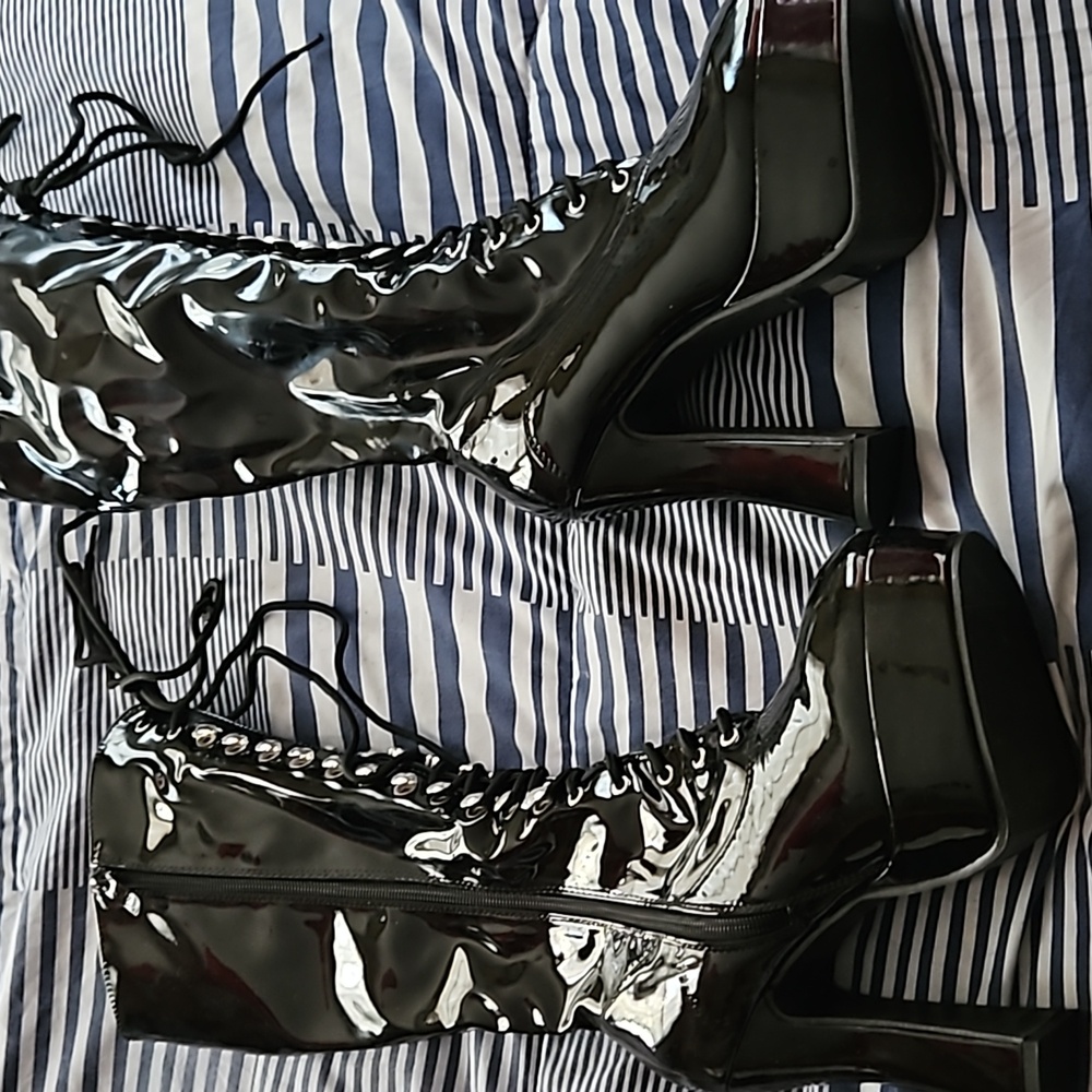Heel Knee Boots With Zipper
